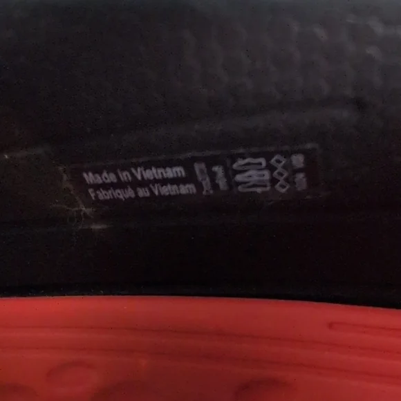 Crocs LiteRide Clogs - Picture 10 of 13